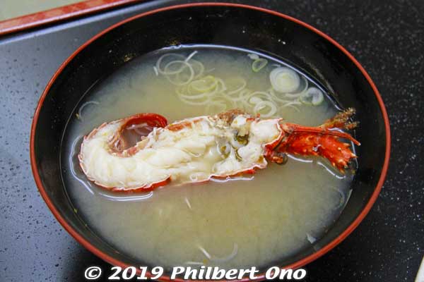 Lobster in miso soup.
Keywords: ibaraki kitaibaraki izura coast hotel japanfood