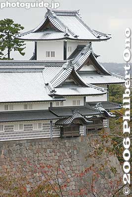 Hishi Yagura Turret
Keywords: ishikawa kanazawa castle park stone wall