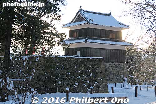 West Turret, Ueda Castle's only original structure.
Keywords: nagano ueda castle sanada clan japancastle