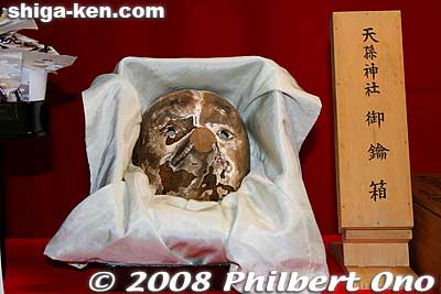Wooden tanuki (raccoon dog) mask worn by Jihei, the man who started Otsu Matsuri.
Keywords: shiga otsu matsuri festival floats shigabestmatsuri