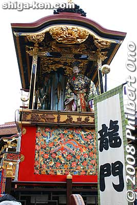 The fourth float is Ryumon Taki-yama. 龍門滝山／太間町
Keywords: shiga otsu matsuri festival floats 