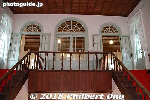 Entrance to the Kounkaku's upper floor.
Keywords: shimane Matsue Castle kounkaku guesthouse