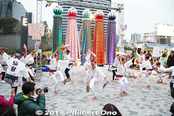 Sendai Suzume Odori dance. They were also going to be part of the main program inside the stadium. 
仙台すずめ踊り http://www.suzume-odori.com/
Keywords: tokyo shinjuku olympic national stadium