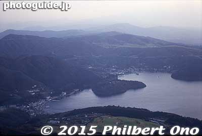 Lake Ashi and Moto Hakone and Hakone-machi as seen from Mt. Komagatake.
Keywords: kanagawa moto hakone lake ashi
