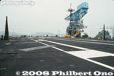 Flight deck of the USS Independence.
Keywords: kanagawa yokosuka us navy naval base military aircraft carrier uss independence 