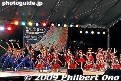 Keywords: miyagi sendai tanabata matsuri star festival evening stage performance 
