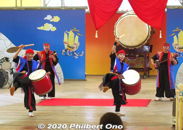 Keywords: okinawa nanjo world eisa taiko drummers drum