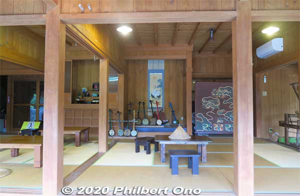 Inside Uezu Residence.
Keywords: okinawa nanjo world homes