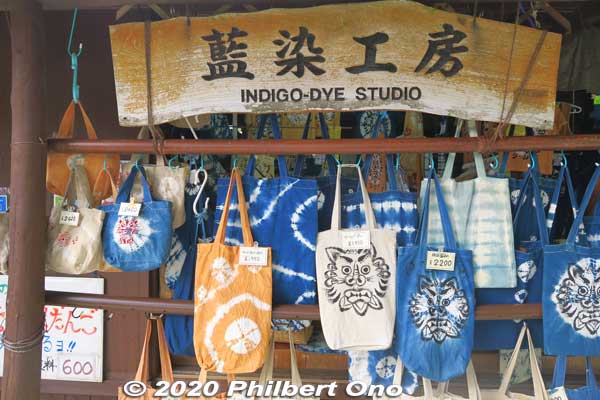 Indigo fabric goods.
Keywords: okinawa nanjo world homes