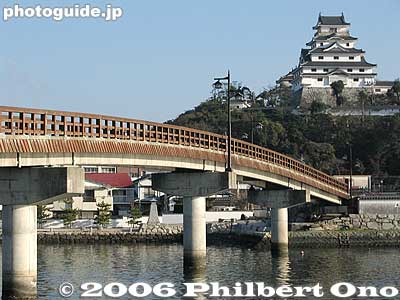 Jonai Bridge to Karatsu Castle
城内橋
Keywords: saga prefecture karatsu castle japancastle