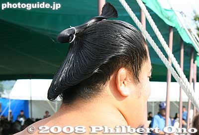Sumo wrestler's hairstyle.
Keywords: shiga maibara sumo exhibition tournament wrestlers rikishi ozumo japansumo