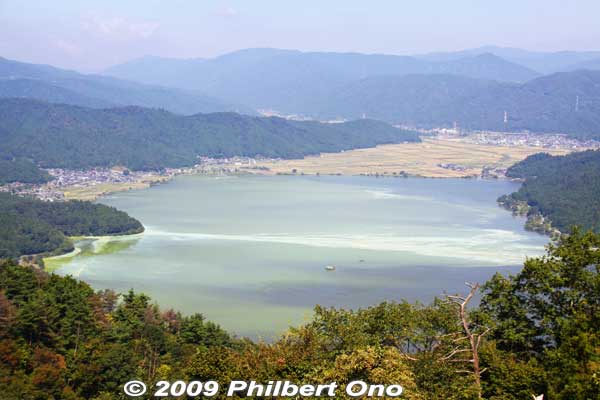 Lake Yogo from Mt. Shizugatake on a day in Sept. when the lake was green with algae.
Keywords: shiga nagahama lake yogo