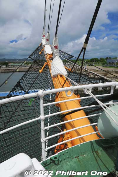 Bow
Keywords: Toyama Shinko Port imizu kaio kaiwo maru museum ship